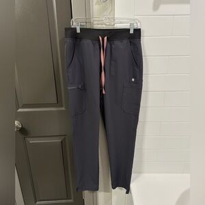 FIGS Yola Pant Charcol Medium Tall, Regular Waist